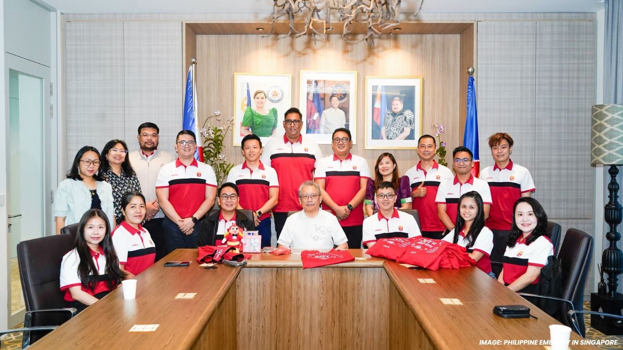 Jollibee Singapore Visits Philippine Embassy, Seals Continued Commitment to Filipino Food Diplomacy in the Lion City